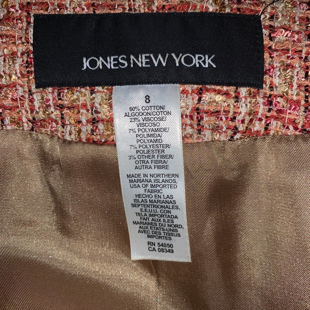 Blazer - Picture 4 of 4